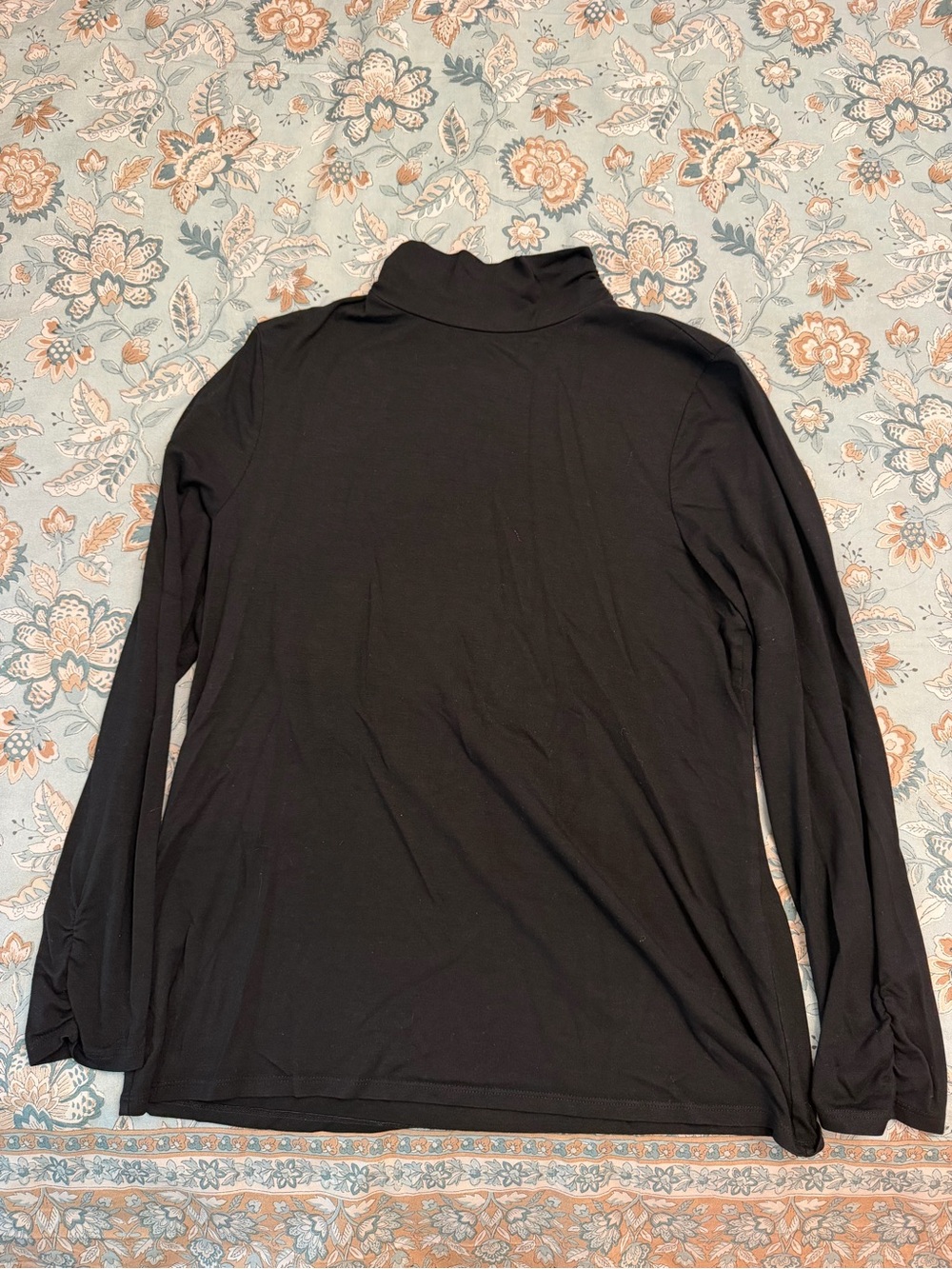 Chico's Black Long-Sleeve Turtleneck Top